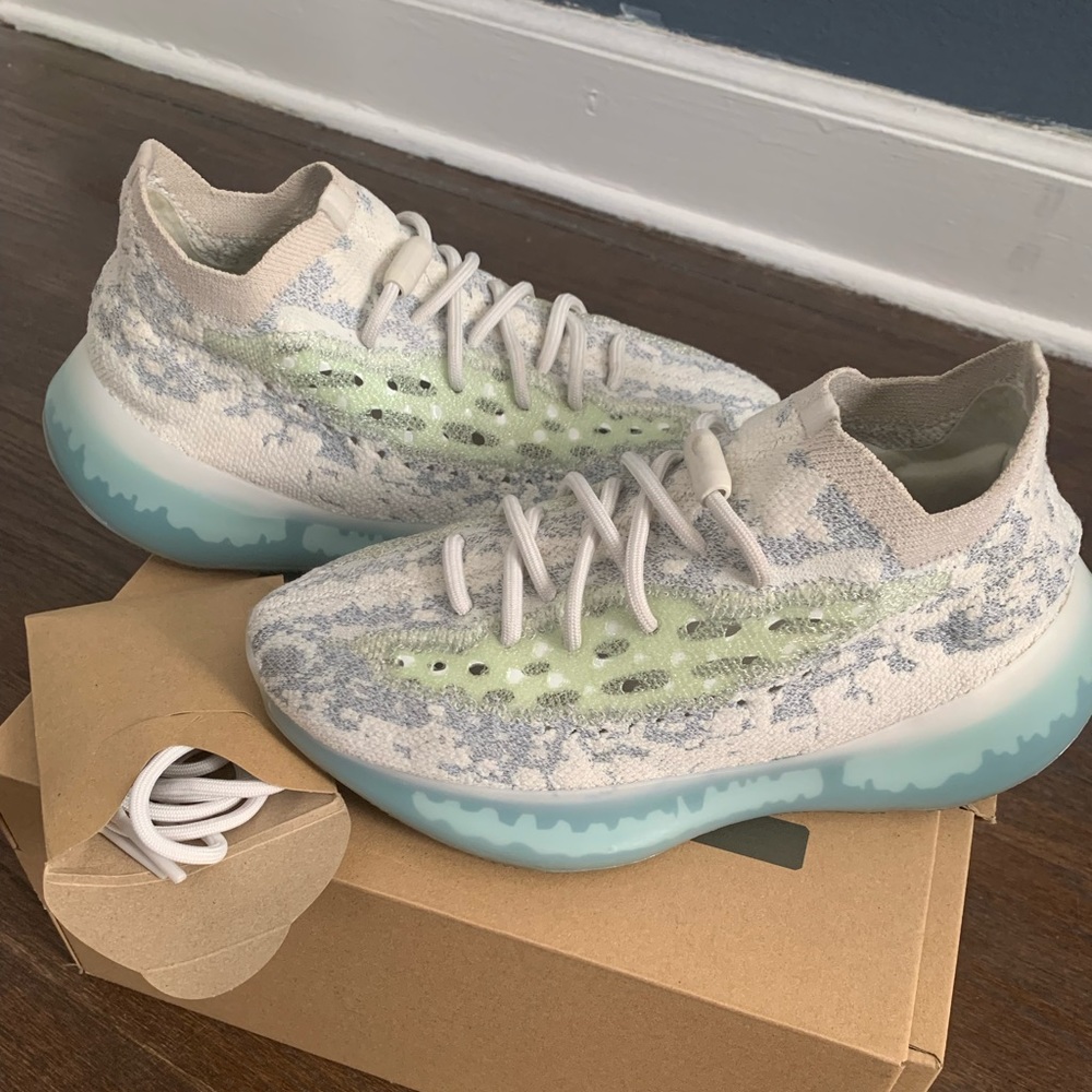 YEEZY BOOST 380